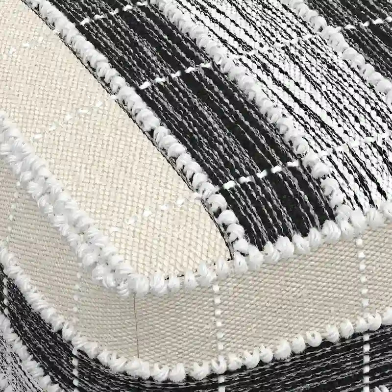 Pouf carré tissé bohème en blanc, beige, noir