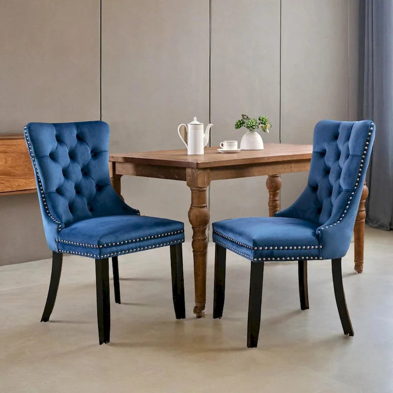 Chaise de salle à manger contemporaine capitonnée haut de gamme en velours massif avec pieds en bois et clous, lot de 2