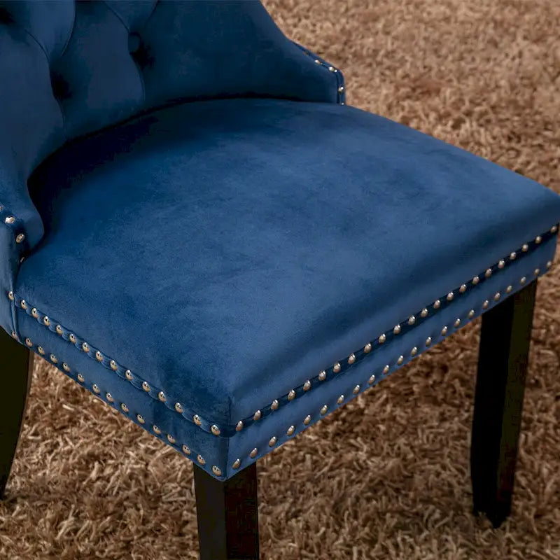 Chaise de salle à manger contemporaine capitonnée haut de gamme en velours massif avec pieds en bois et clous, lot de 2